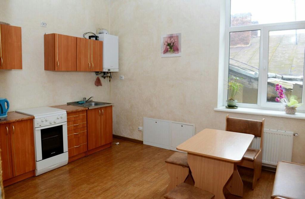 Lviv'S Prospekt Shevchenka Apartments Bagian luar foto